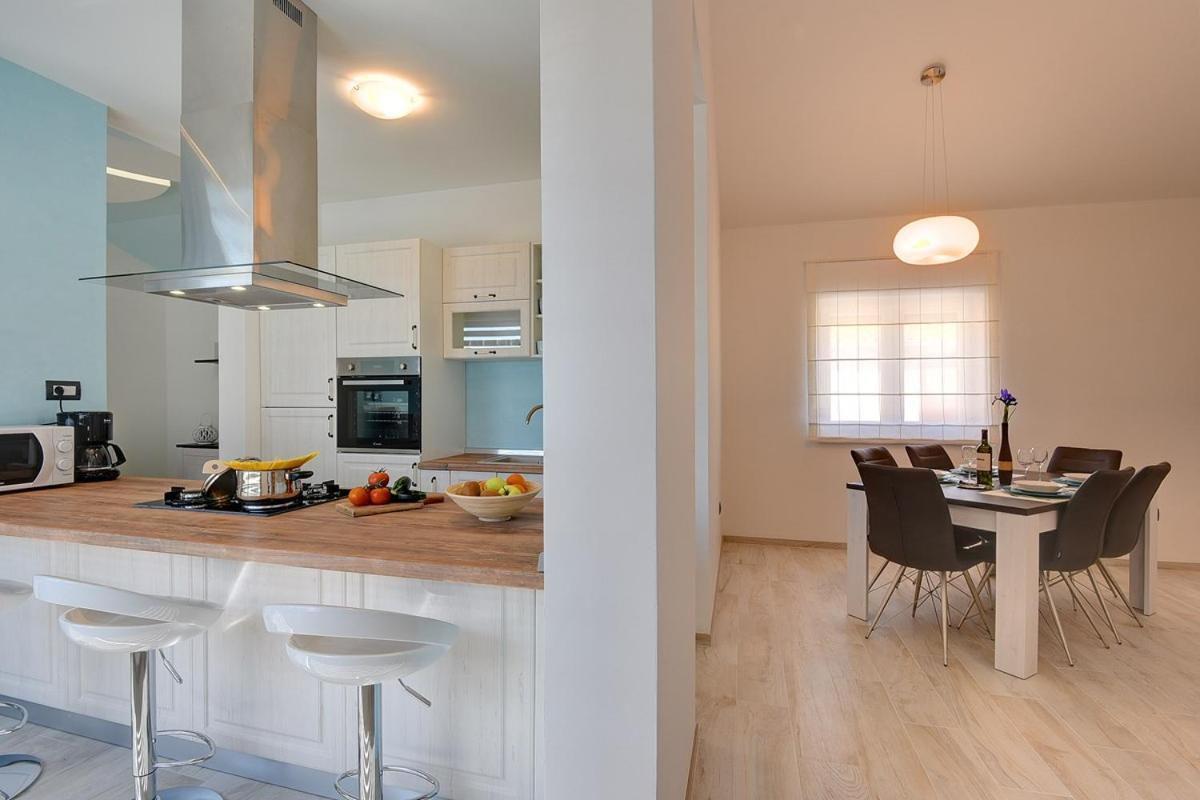 Villa Sunny Home Vodnjan Extérieur photo
